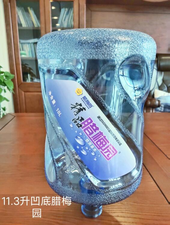 公司常年出售水桶破粹料，價格來電詳談